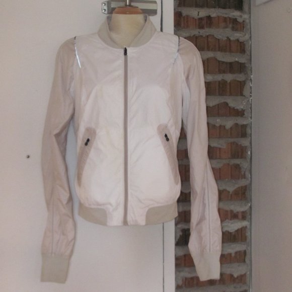 Lululemon Track Running Jacket Mesh Thumb Holes 10